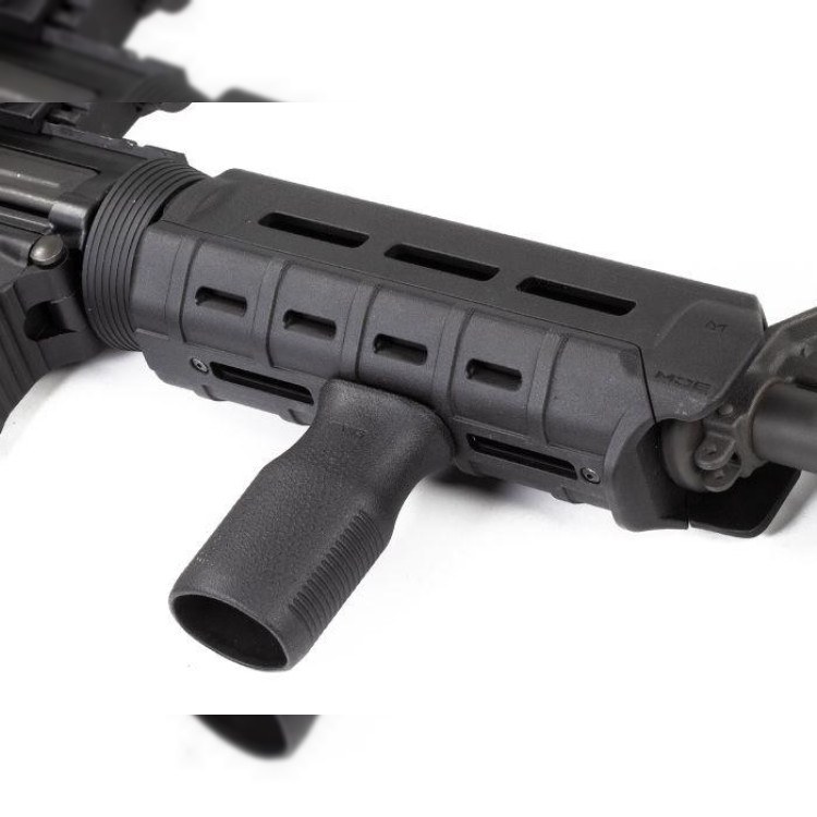 Цівка Magpul MOE M-LOK Hand Guard, Carbine-Length для AR15/M4 (Black). MAG424-BLK