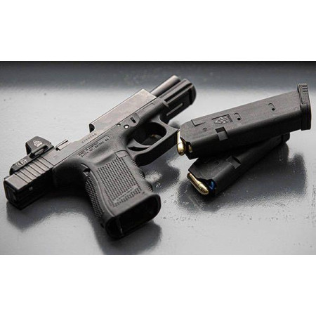 Полимерный магазин UTG на 15 патронов 9x19 mm для Glock.