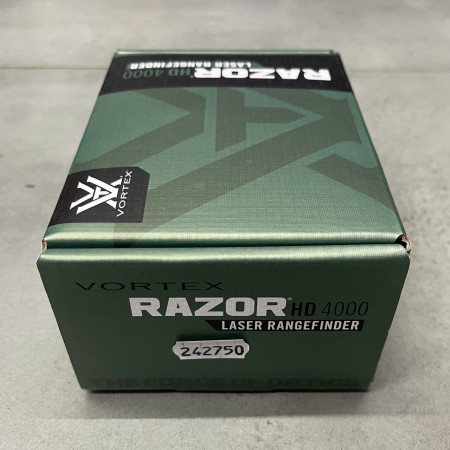 Далекомір лазерний Vortex Razor HD 4000, дальність 4.6 - 3657 м, 7х25, кутова компенсація, режим LOS для стрільби з гвинтів