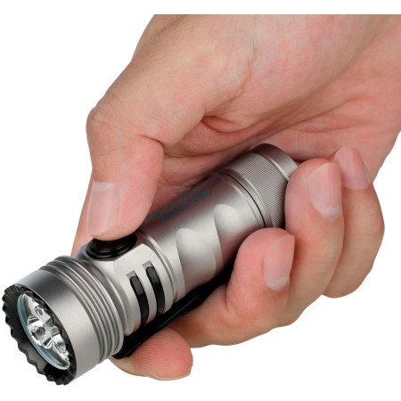 Фонарь Olight Seeker 4 Mini Cool White Limited Edition Ti