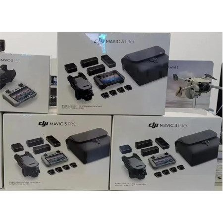 Квадрокоптер DJI Mavic 3 Pro Fly More Combo with DJI RC (CP.MA.00000660.01)