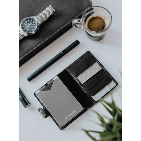 Фонарь/визитница/картхолдер LedLenser Lite Wallet, заряжается
