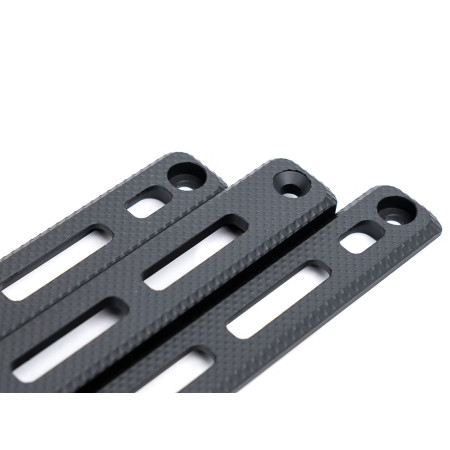 Цівка (Накладки M-LOK) коротка для CZ BREN 2 Black CRC 1CZ048-MIL